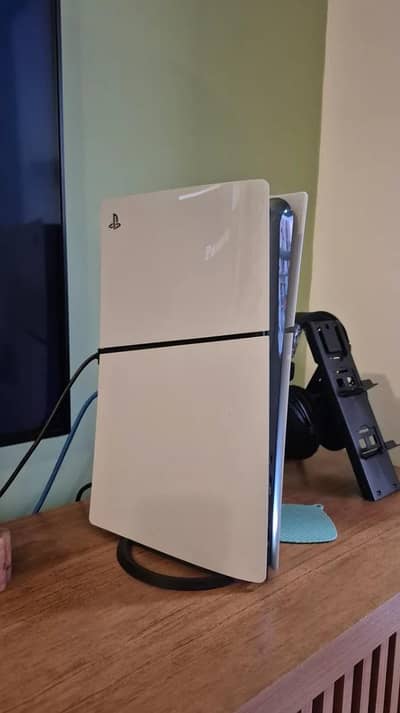 PS5 Slim Disc Edition 1 TB