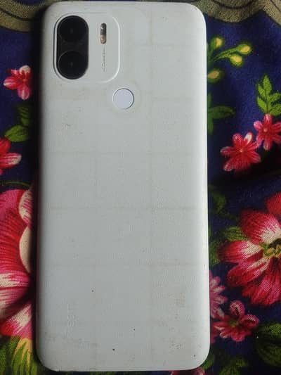 Redmi A2+  model ha 3/64 ma ha best ha house used ka lia