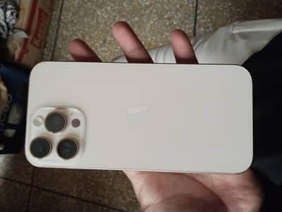 Apple iPhone 16 Pro Max