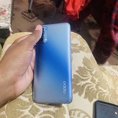 OPPO Reno4