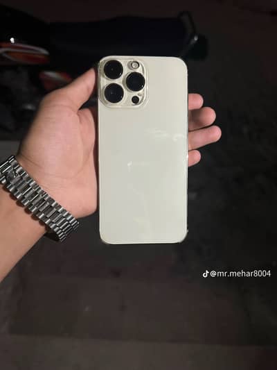 iPhone 14 Pro Max Gold