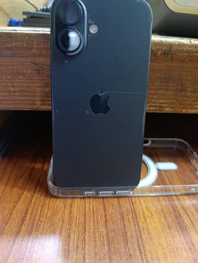 Apple iPhone 16