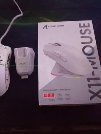 Attack Shark x11 White Edition with charging dock and box