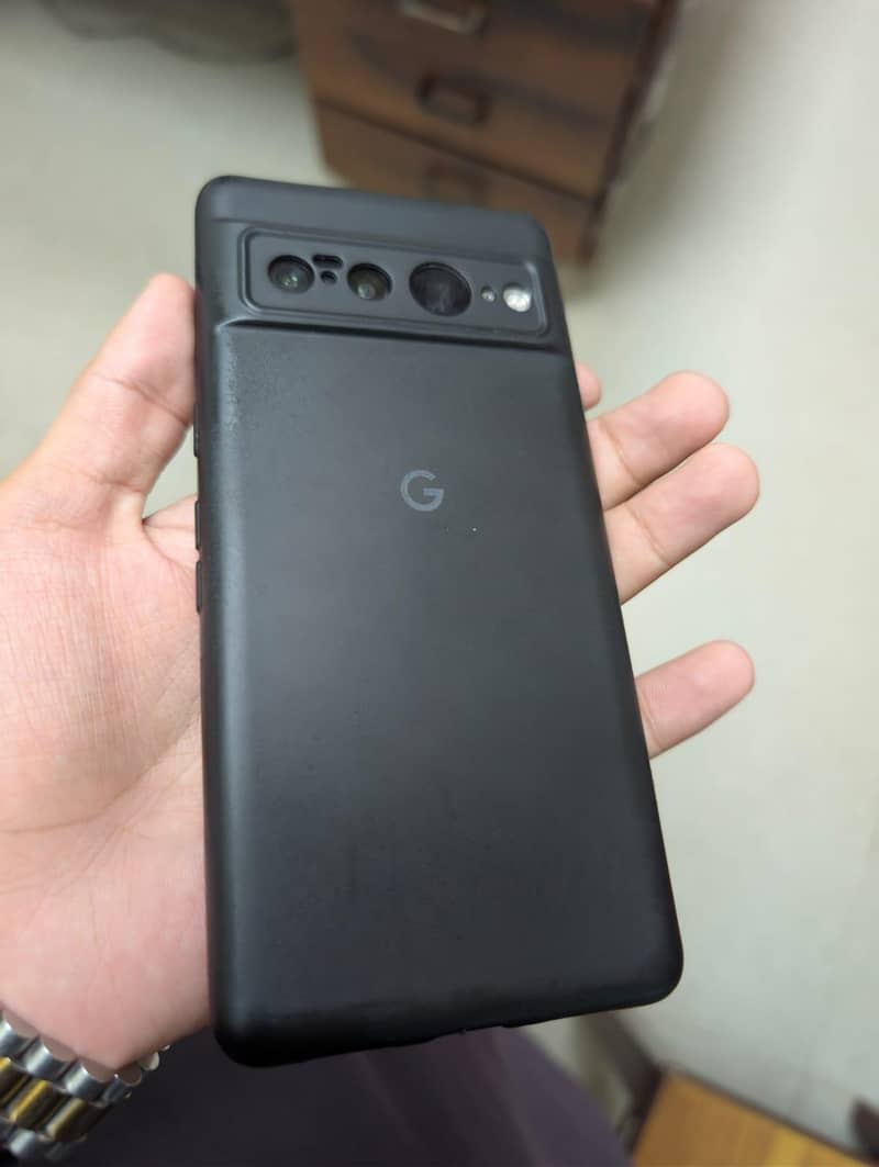 Google Pixel 7 Pro 2