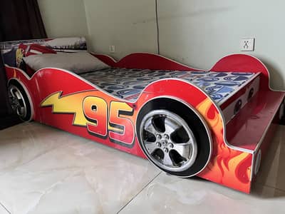 Car Bed