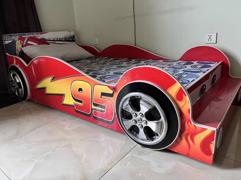 Car Bed 5