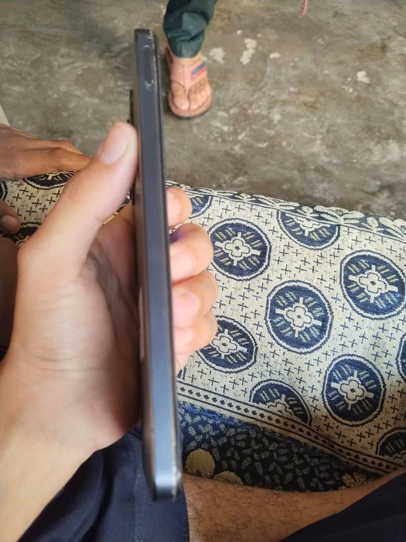 Realme Note 70 4