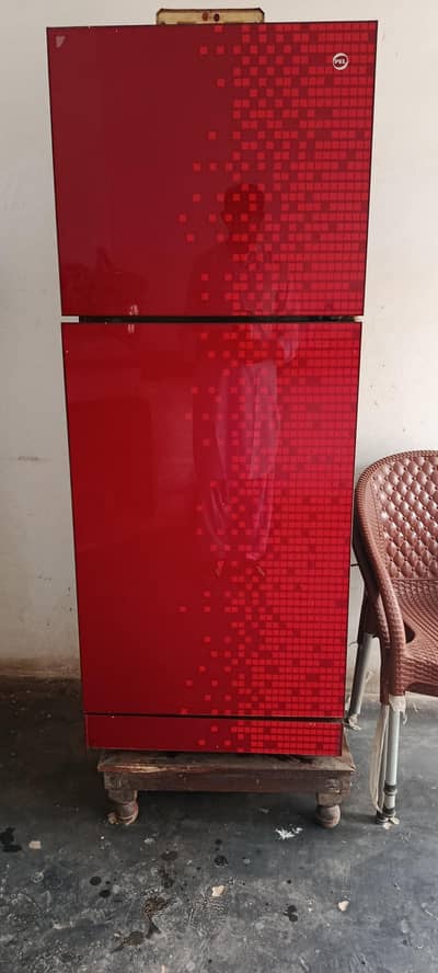 PEL Refrigerator big size and Good condition
