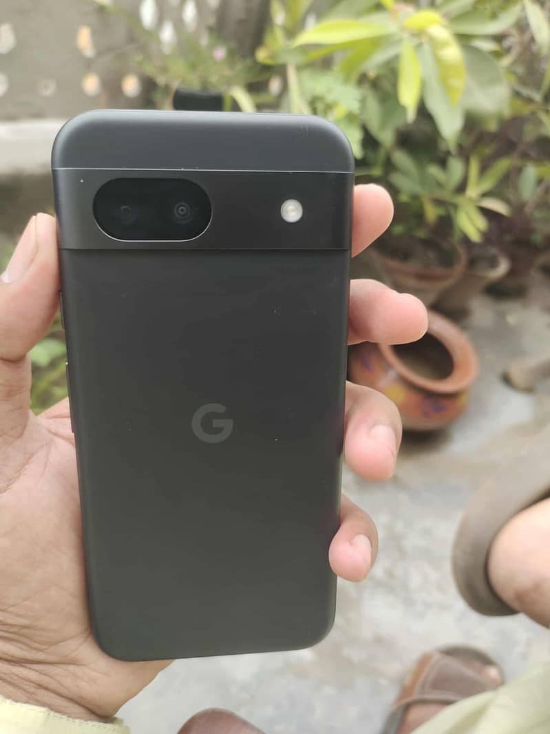 Google Pixel 8a 3