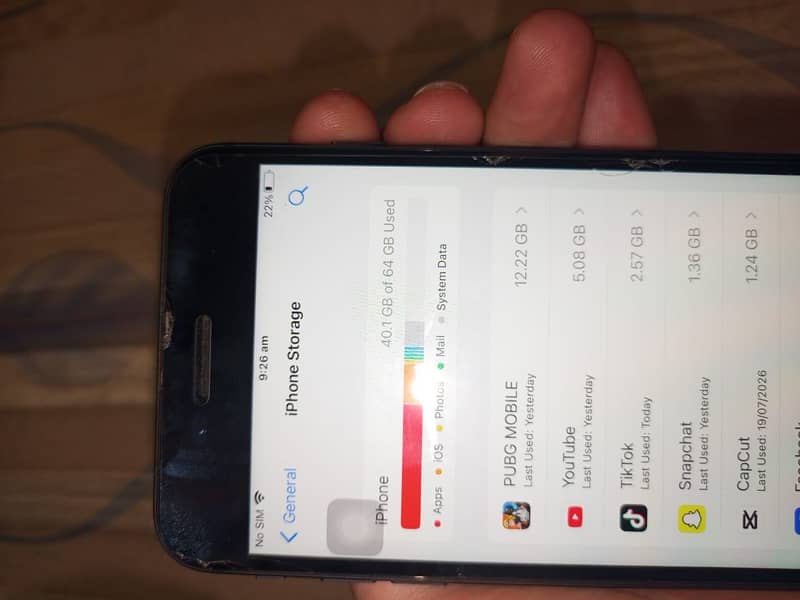 Apple iPhone 8 Plus 4