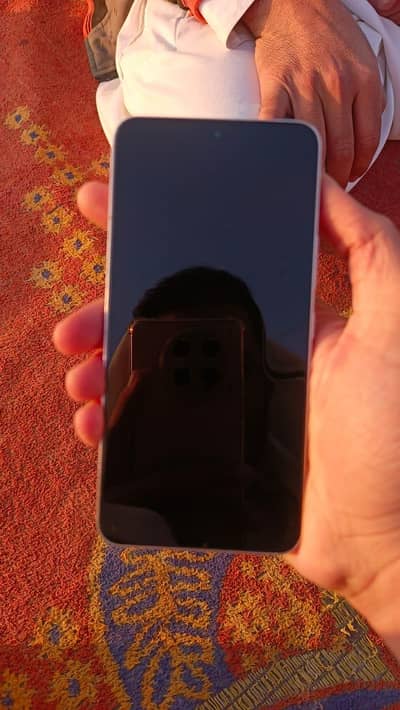 Samsung s22 8.256
