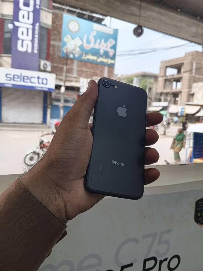 Apple iPhone 8 9