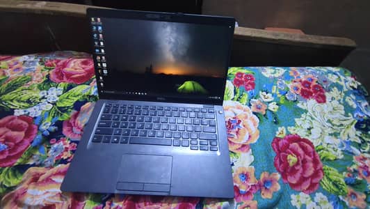 Dell Intel (R) Core I7 8 generation