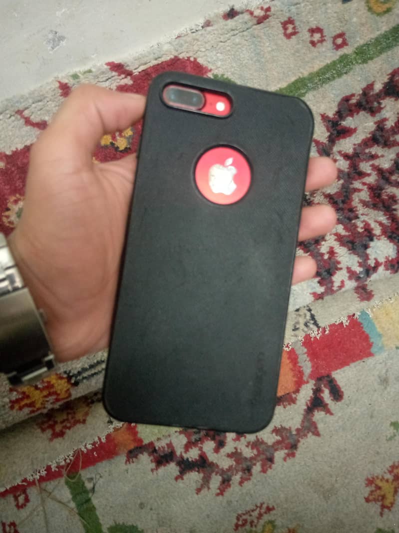Apple iPhone 7 Plus 0