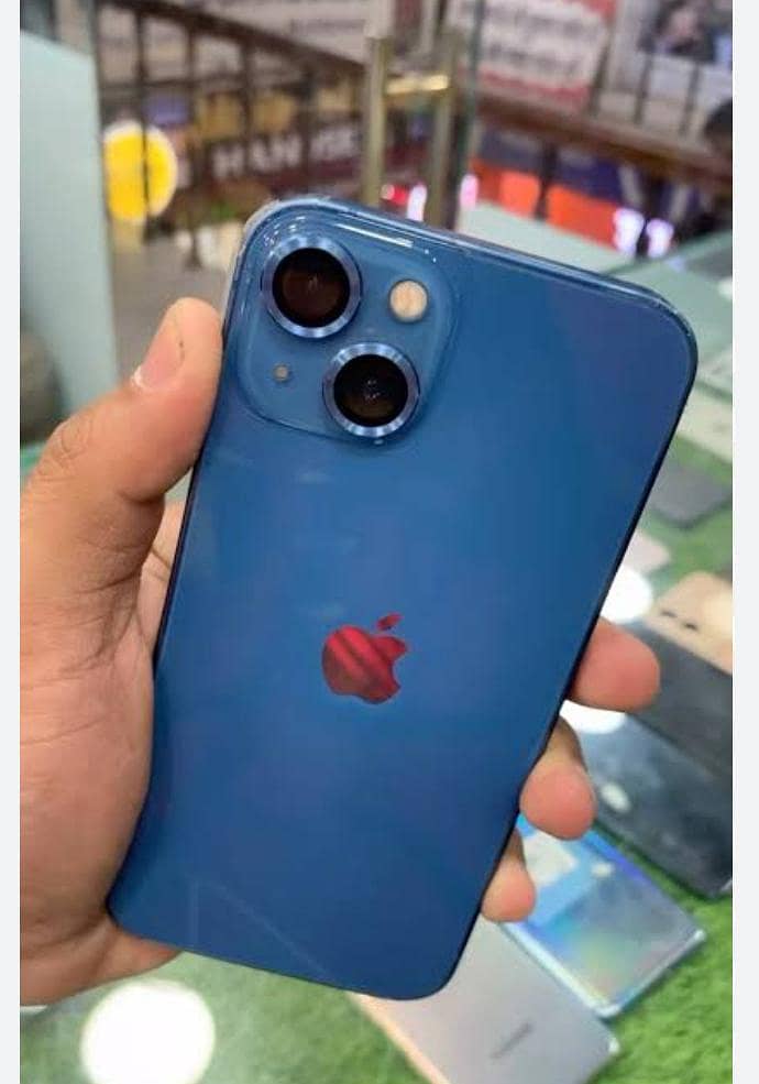 Apple iPhone 13 1