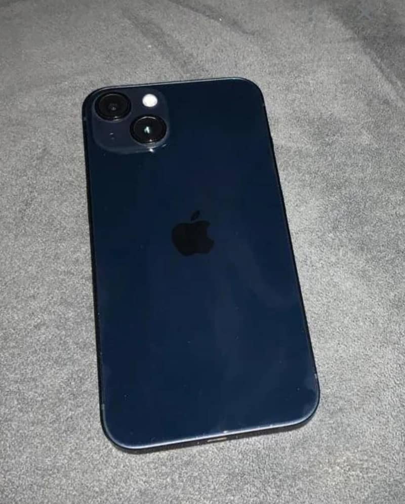 Apple iPhone 13 4