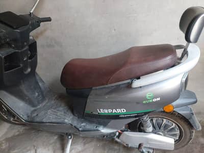Eveon Leopard pro for sale without batteries