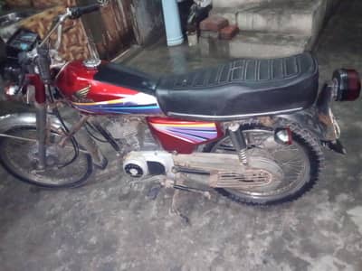 Honda 125 11 model