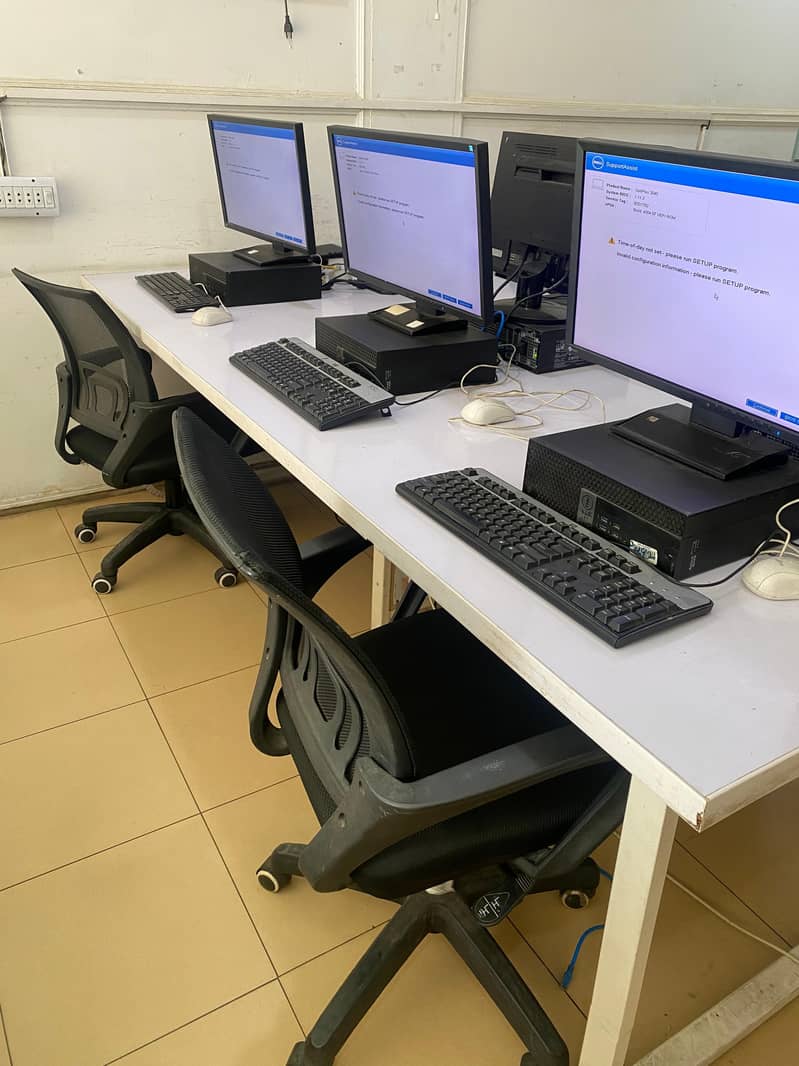 Office tables for sale /strong portable stands 9
