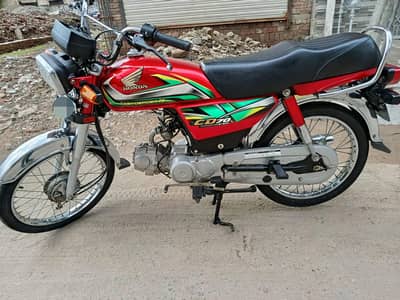 Honda CD 70 model 2022 total genuine lush condition.