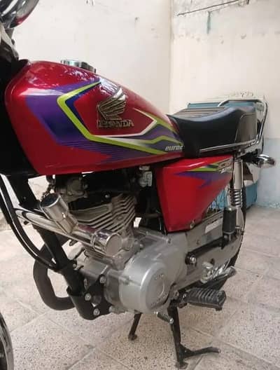 Honda bike for sale CD 125cc model 2017