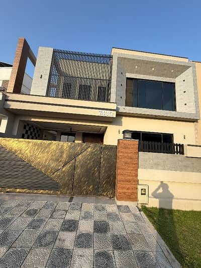 Designer 10 Marla House For Sale