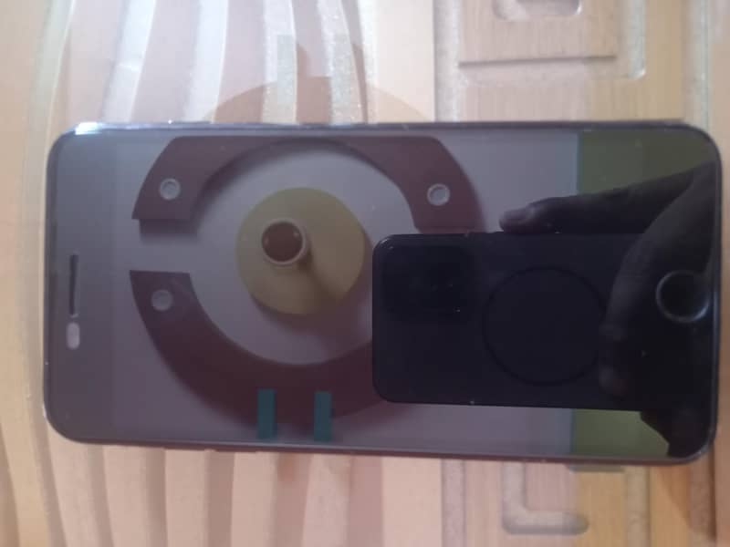 Apple iPhone 7 Plus 2
