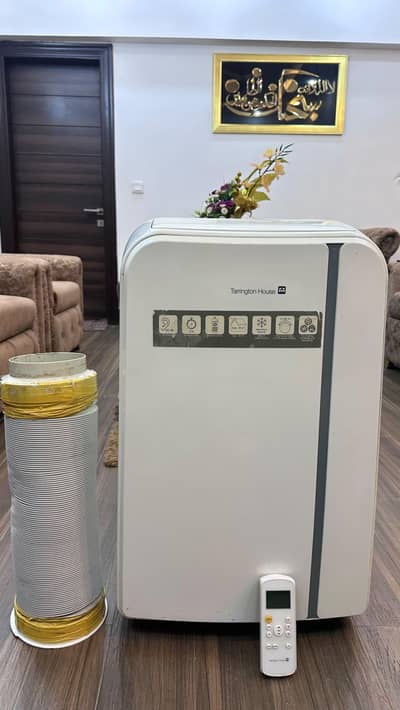 PORTABLE AC 0.75 TON JUST LIKE NEW