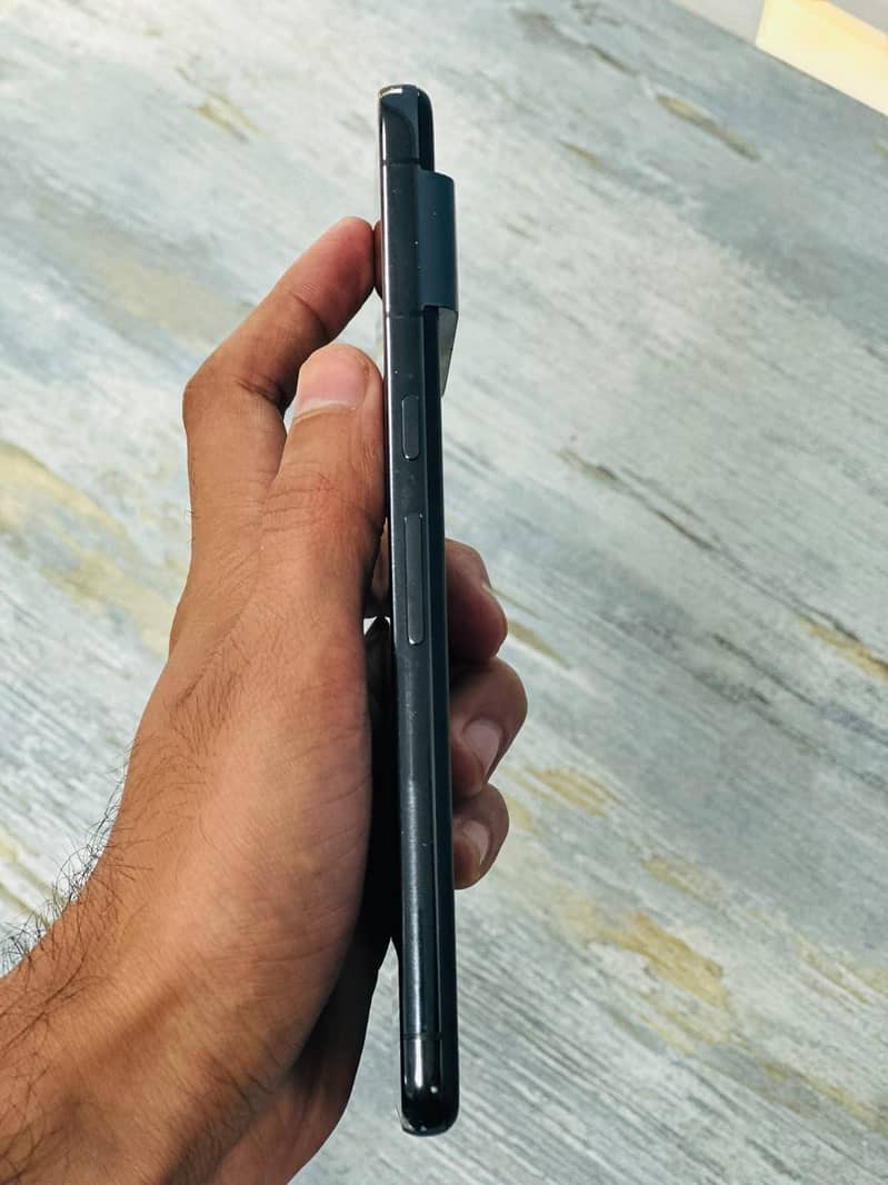 Google Pixel 8 Pro 6