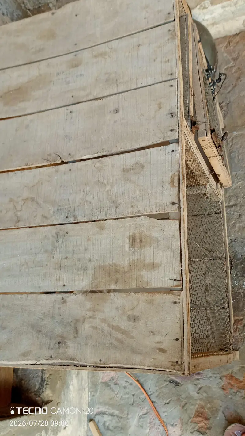 Wooden Bird Cage / Chicken Cage – Strong Wooden Pinjara For Sale — photo 6