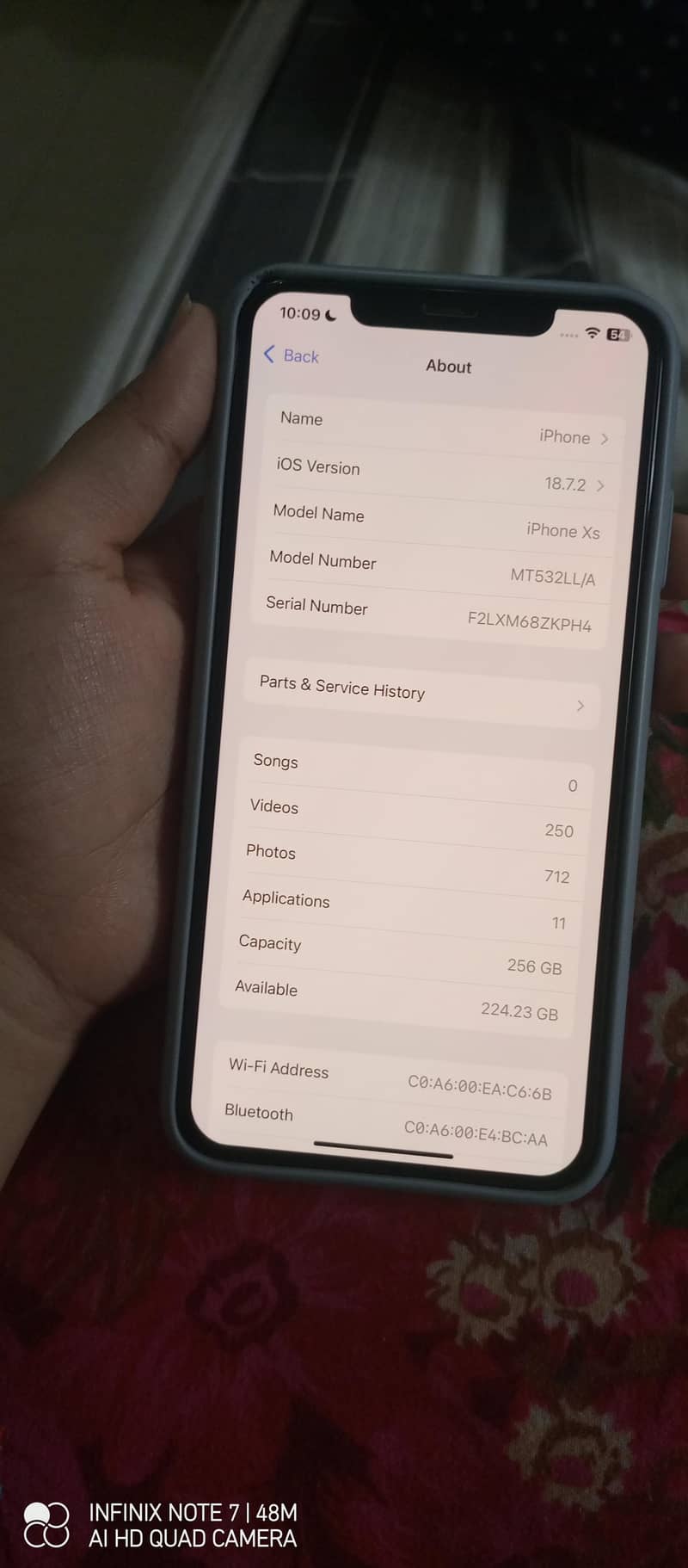 Apple iPhone X max 4