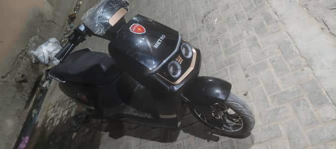 m6 em power portable lithium