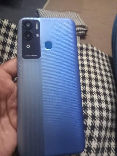 Tecno Pova Neo