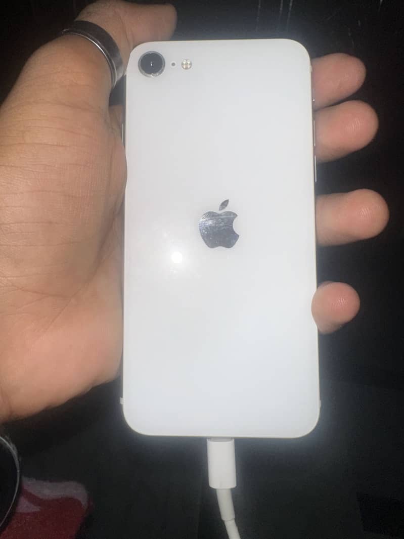 Apple iPhone SE 0
