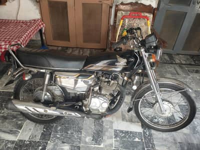 cg 125 self start 22 Model