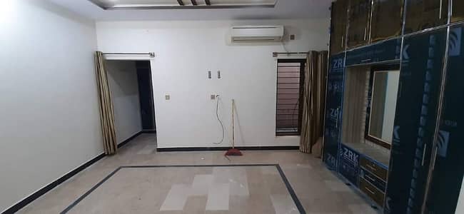 Single Storey 10 Marla House Available In Gulshan Abad Sector 1 For Sale