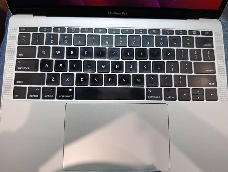 MacBook Pro 2017 2