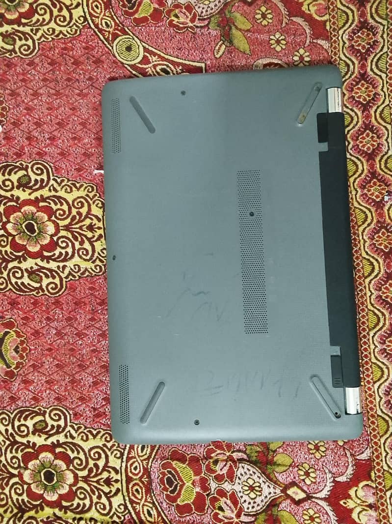 HP 8/256 AMD A9 PROCESSOR touch screen 2