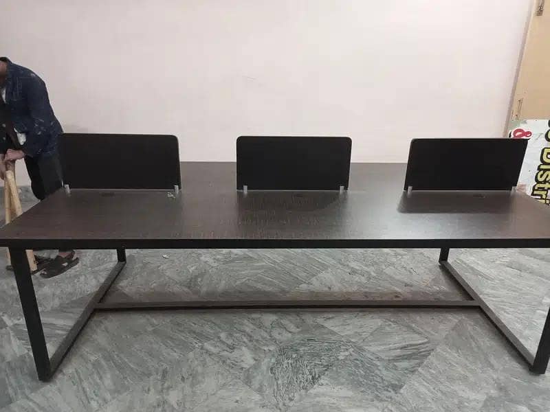 Office Workstation 10