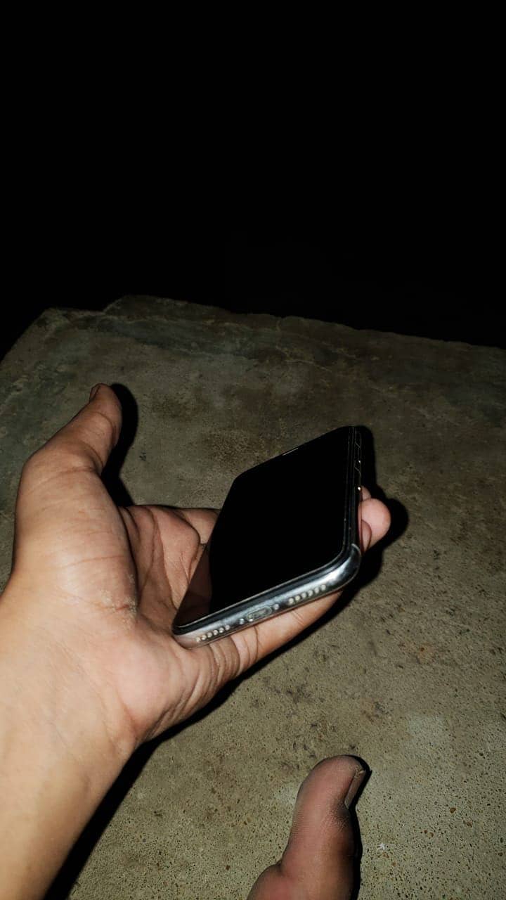 Apple iPhone X 1