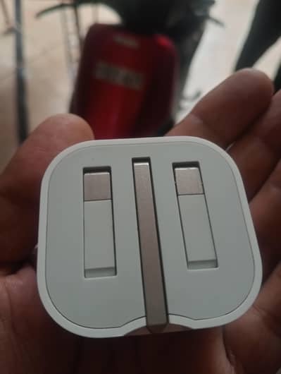 Apple original adapter 20 w