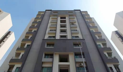 Become Owner Of Your Facing Park Flat Today Which Is Centrally Located In Askari 11 - Sector D In Lahore
