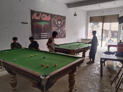 2 snoker table 1 goda game