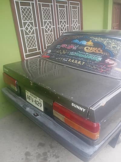 Nissan Sunny 1987