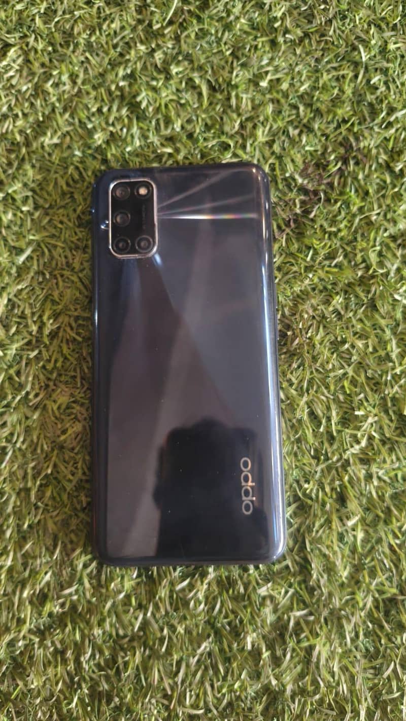 OPPO A52 3