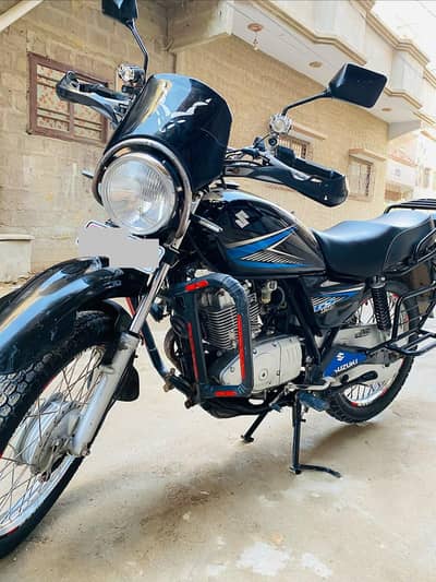 Suzuki GS 150-2023-Karachi Registered/First Owner/10/10 Condition