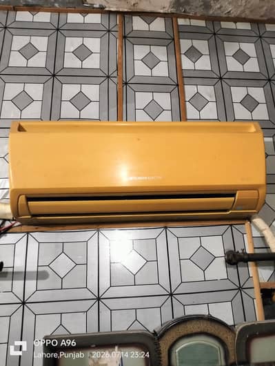 Mitsubishi AC non inverter
