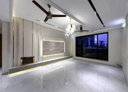 House For Sale In Rs. 28000000