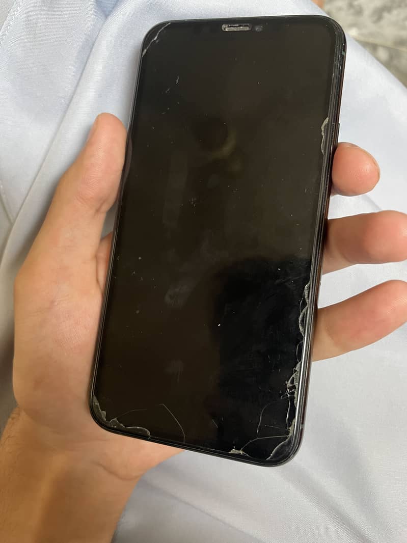 Apple iPhone 11 Pro 5
