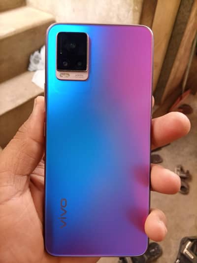 Vivo V20